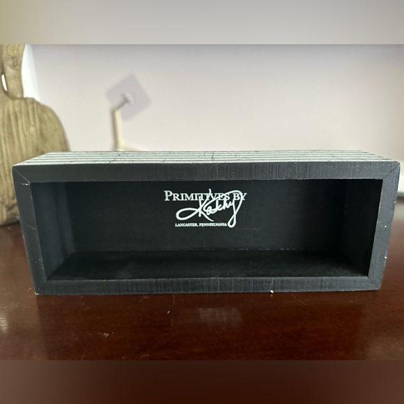 🏡 Primitives by Kathy “It’s a good day to have a good day” 8x3” black wood sign - Picture 4 of 6